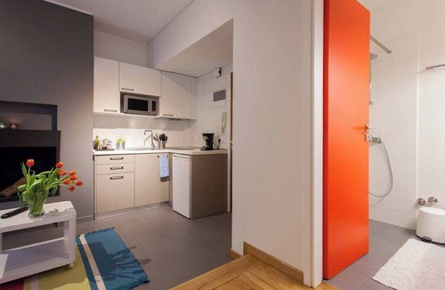 Exarhia Apartment | #AH14 Maroon studio S