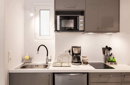 Exarhia Apartment | #AH15 Verde studio Su