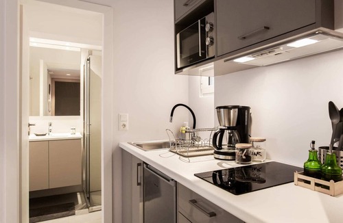 Exarhia Apartment | #AH15 Verde studio Su