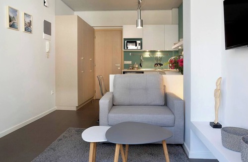Exarhia Apartment | #AH22 Jade studio Sum