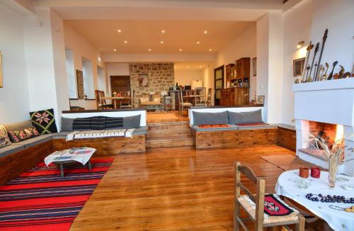 Synikia Mesi Trikalon House | Aipytos Guesthouse