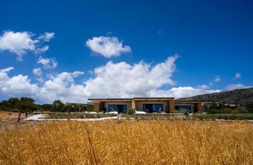 Gialos Apartment | Akra Grammeno Beachfront Villas