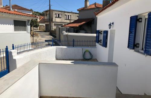 Pylos-Nestoras House | Akritochori house with great view