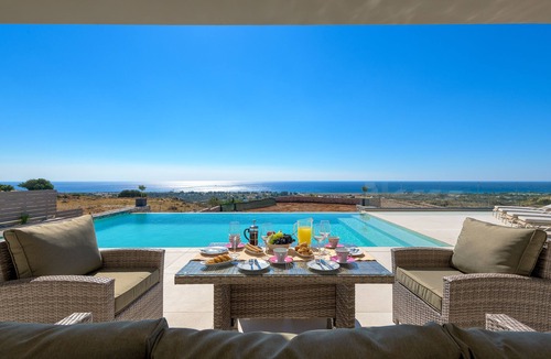 Afandou Villa | Alav Pool Villa up to 8