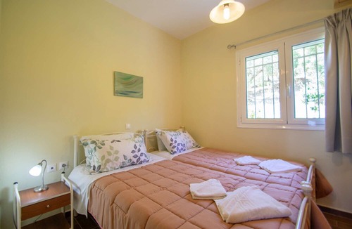 Xirokastello Apartment | Alavastros maisonette