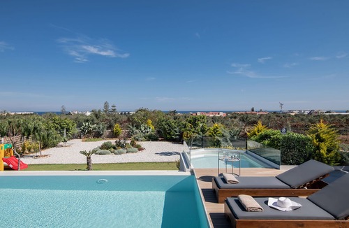 Agkisaras Villa | Alba Bianca Villa, Family Retreat with Heated Pool