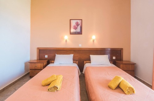 Ag. Georgios Apartment | Aleka Apartment 4 with Sea View, Terrace, Balcony & Wi-Fi