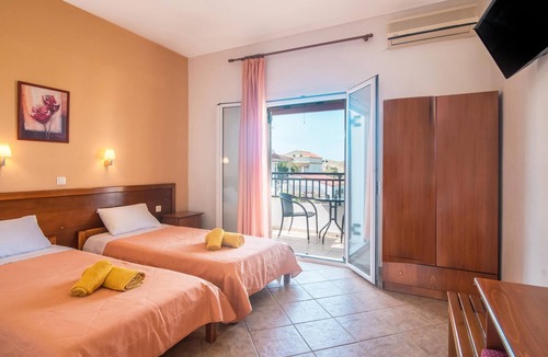Ag. Georgios Apartment | Aleka Apartment 6 with Sea View, Terrace, Balcony & Wi-Fi
