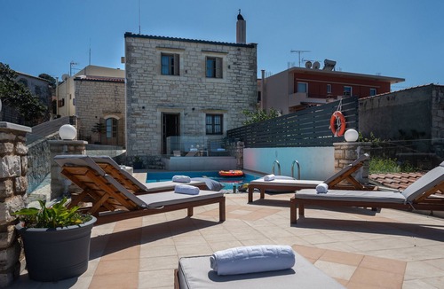 Skouloufia Villa | Alexandros Villa, 6 persons, private pool