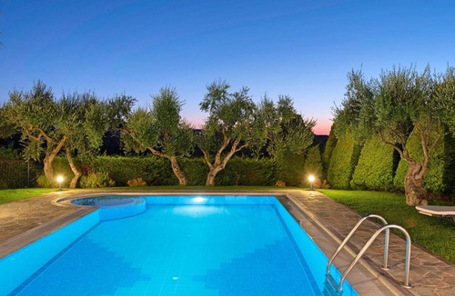 Xiro Chorio Villa | Alkyonides Villas