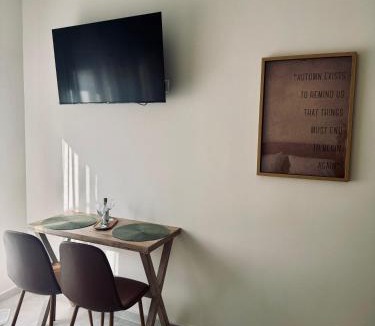 Xanthi Apartment | All Season - Autumn Room