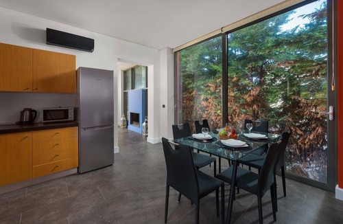 Ixia Villa | Almond Villa