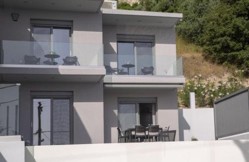 Apolpaina Villa | Aloft Luxury Villas Lefkada - Heated pool