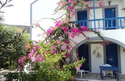 Kamilari Apartment | Aloni