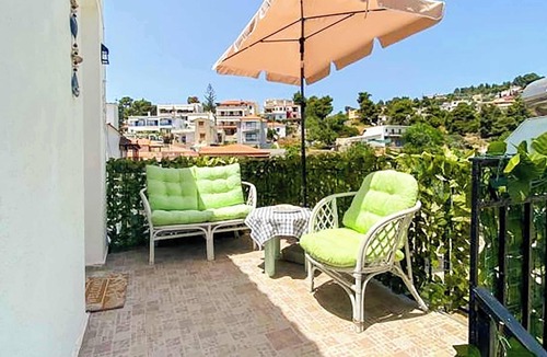 Patitiri Condo | Alonnisos Beachfront Nest - Cozy Summer Gem