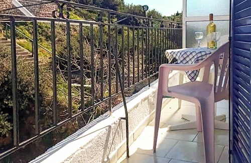 Patitiri Condo | Alonnisos Beachfront Nest - Cozy Summer Gem