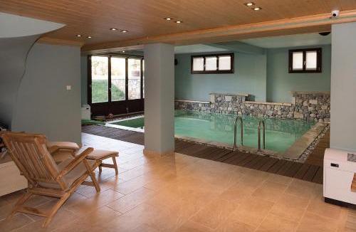 Kalavrita Apartment | Alpine Aria