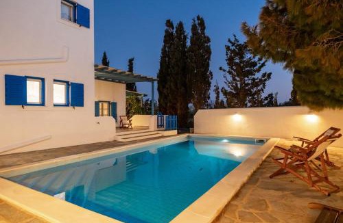 Aliki House | ALYKI'S FAMILY POOL Villa
