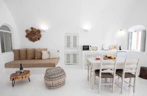 Oia Villa | Ambi Villas Santorini