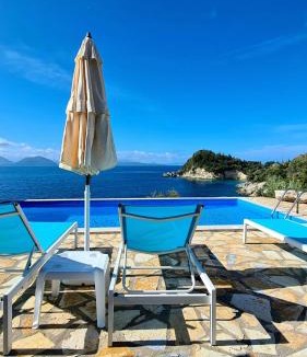 Evgiros Villa | Amousso Beach Villas