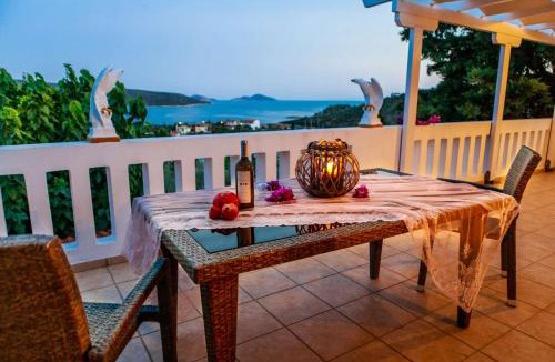 Steni Vala Apartment | Anatoli Villa