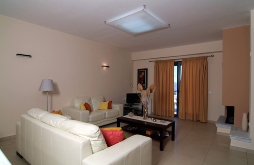 North Kynouria House | "Anemona" Luxury Villa Apartment