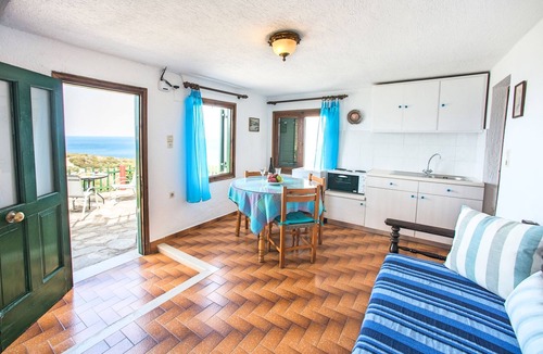 Istron Apartment | Anemoni Seaside Traditional Houses - Apartment