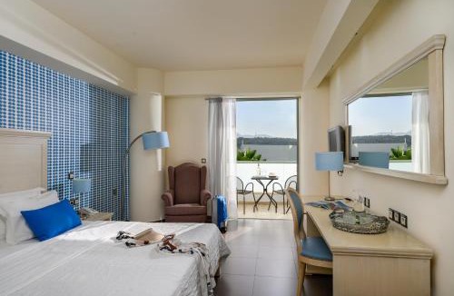 Sissi Hotel | Angela Suites Boutique Hotel