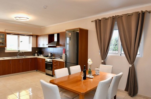 Petaloudes Villa | Angels Villa in Kremasti near the Beach