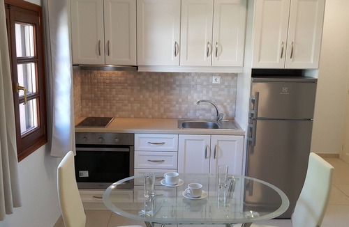 Neo Klima House | Anna Maria – Vanessa Apartments