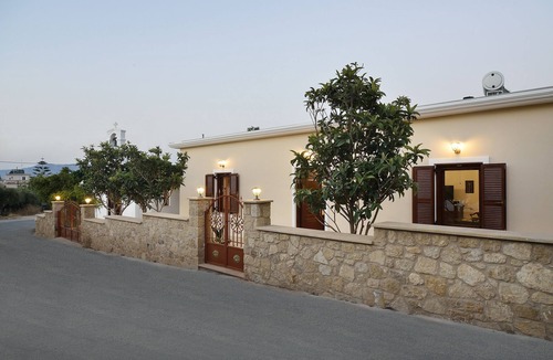 Kissamos House | Anna ‘s House - Garden Cottage in Kissamos