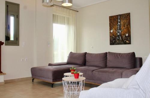 Chalcis Villa | Anthelia