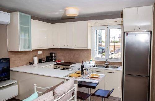 Lavreotiki Apartment | Apartment ∙ 1 bedroom ∙ 3 guests