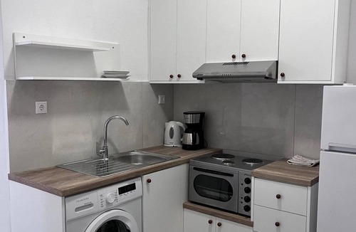 Myrtos Apartment | Apartment 'Kallithea Beach' with Sea View, Wi-Fi and Air Conditioning