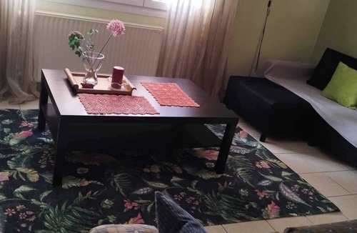 Stavroupoli Apartment | Apartment with parking space and yard at the areaof Thessaloniki