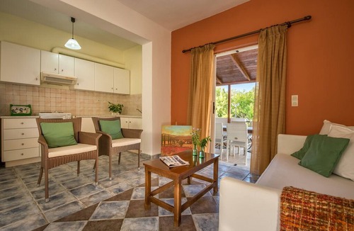 Planos Apartment | Apartment with pool and Breakfast included