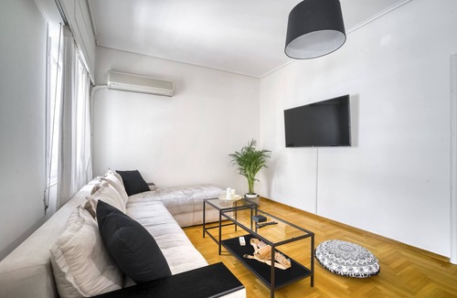 Ano Kipseli Apartment | Aphrodite 3 Bedroom Central Apartment