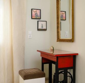 Alithini Apartment | Aphrodite Mountain View