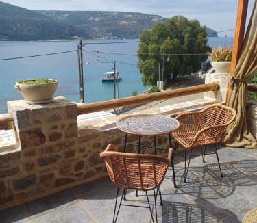 Karavostasi Apartment | Aqua Retreat mani