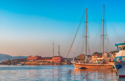 Halki Hotel | Aretanassa Hotel