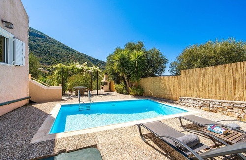 Vathy Villa | Arethusa Cottage - One Bedroom Villa, Sleeps 2