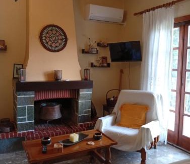 Vilia House | Aris house