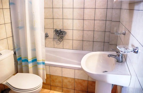 Agios Georgios Pagon Apartment | Arista Studio 4 - only 50m from the sandy beach in Agios Georgios Pagi