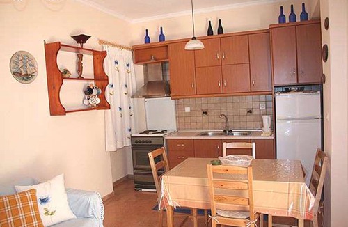 Kassiopi Apartment | Ariti Studios