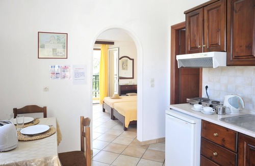 Kassiopi Apartment | Ariti Studios