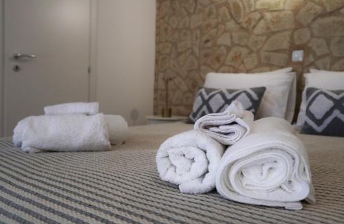 Paralio Astros House | Arokaria Studio