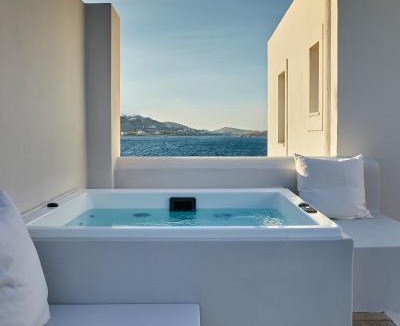 Naousa Apartment | ART GROUP LIVING