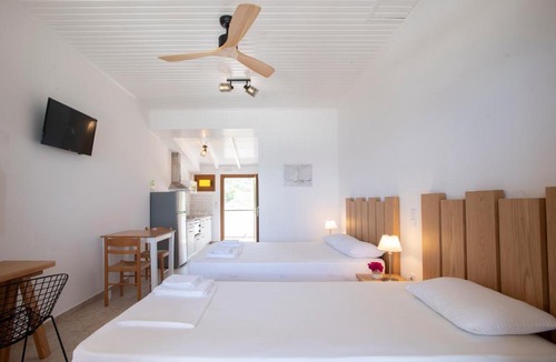 Pylos-Nestoras Apartment | Asterias Studios Finikounda