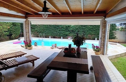 Porto Rafti Villa | Athenian Country House Retreat.n