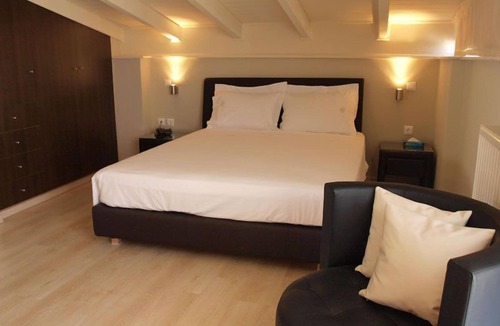 Khalandrion Hotel | Athens Habitat